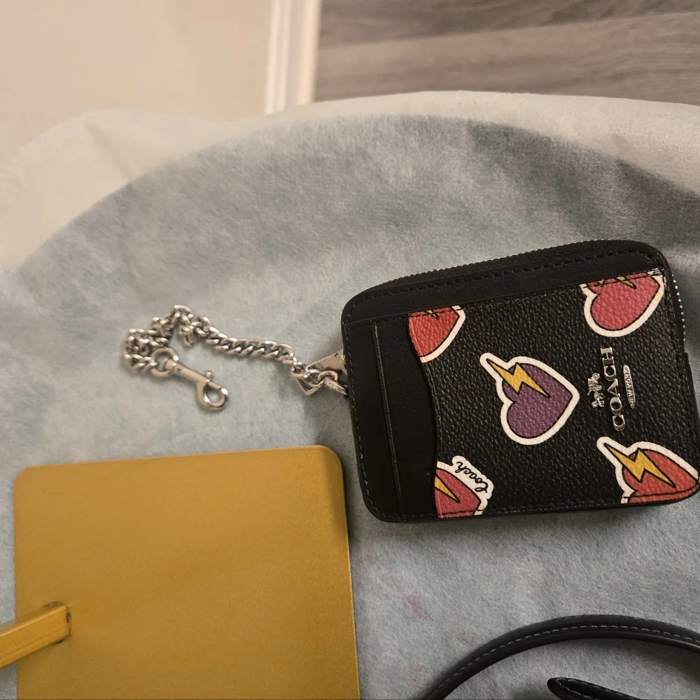 Coach Terri Bag and Wallet Set, Hearts, Has Both Straps-missing Hangtag - Picture 3 of 16